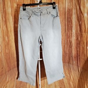 Chicos Platnium Capri Jeans Sz 00